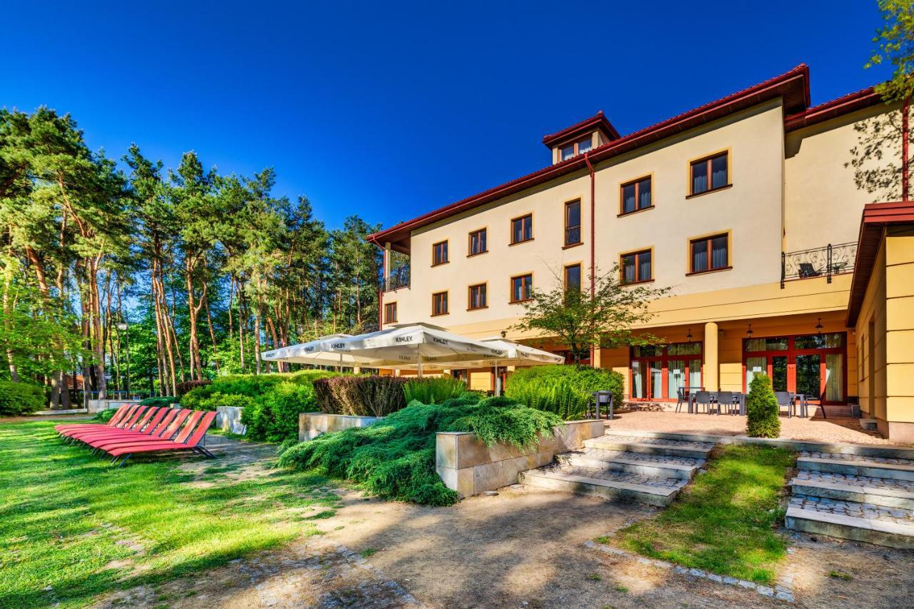 Hotel Pan Tadeusz 斯诺科 外观 照片