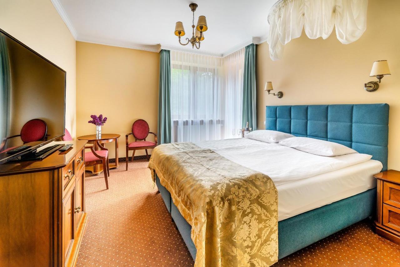 Hotel Pan Tadeusz 斯诺科 外观 照片